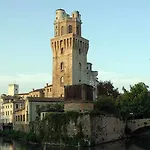 Pensjonat Casamina 3*